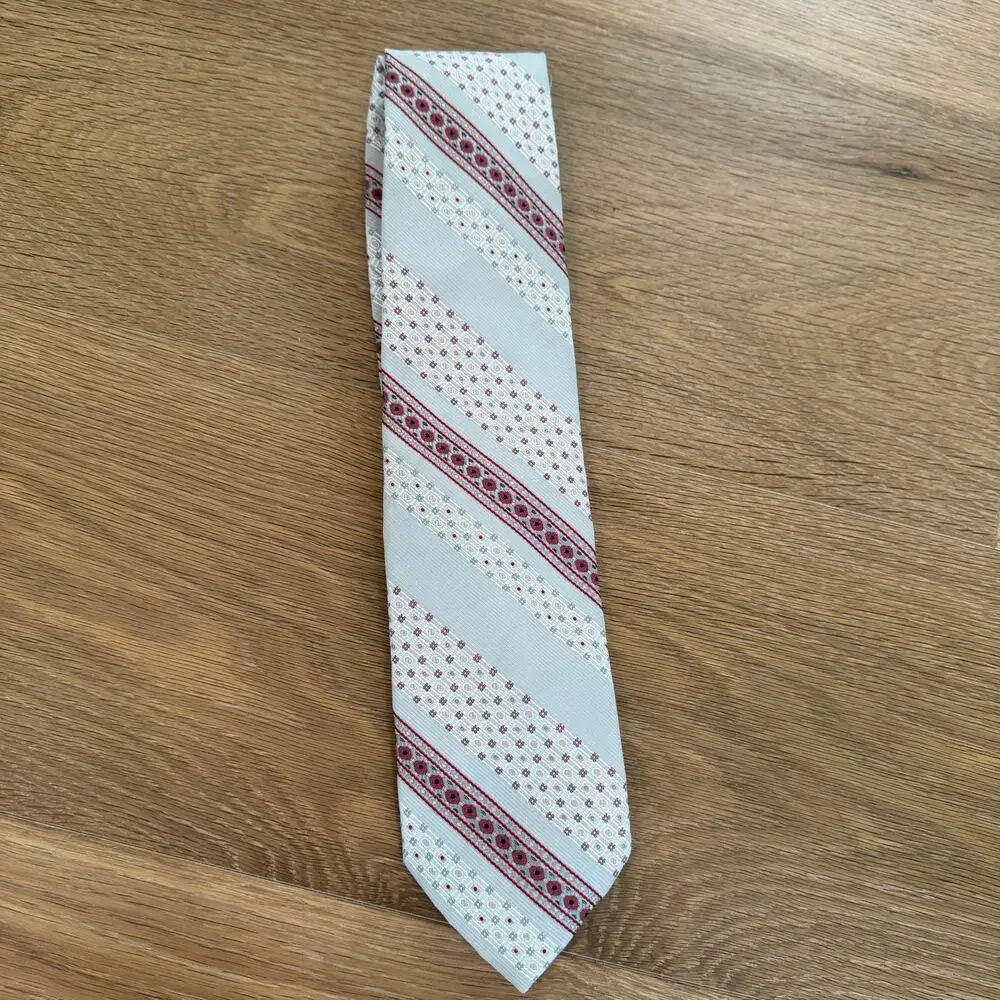 Vintage Christian Dior Cravates Paris Tie Polyester Geometric Striped Light Grey